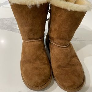 Ugg Bailey Boots size 5